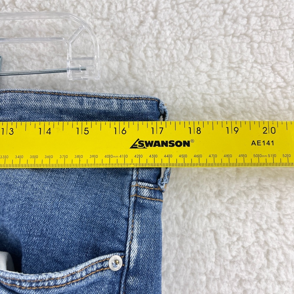 Pilcro Slim Boyfriend Crop Jeans Womens Size 30 Blue Denim Distressed Mid-Rise - Picture 7 of 16